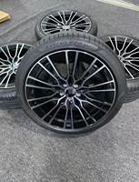 Pneu d'origine usagé démonté avec jante 245 40 275 35 R20 2134011800 Pneu de moyeu d'origine authentique pour Mercedes Benz E300