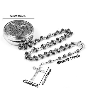 Collier de prière catholique avec perles d'hématite noire, croix de la Vierge Marie et de Saint Benoît, avec boîte cadeau - Product Image 6