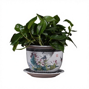 Grand pot à fleurs en céramique de Jingdezhen, style chinois, durable, avec décor en surglaze Famille Rose représentant une scène de neige, idéal pour la plantation en jardin. - Product Image 1