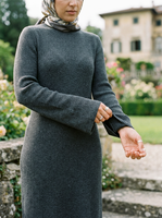 Robe longue maxi en maille côtelée respirante style Dubaï 2026 pour femme – Mode Moyen-Orient