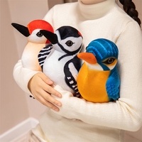 Vente en gros Oiseau de simulation Jouets en peluche mignons Jouets pour oiseaux colorés bon marché Pic Peluches pour enfants