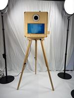 Nouvelle borne photo rétro 2026 avec écran tactile 15,6 pouces, impression instantanée, compatible Wi-Fi pour appareils photo reflex numériques/SLR en bois