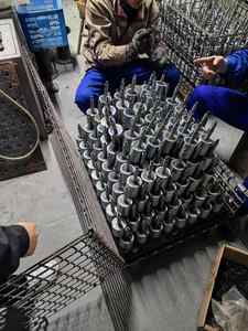 Portes de garage extérieures robustes Opérateur d'ouvre-porte <span class=keywords><strong>automatique</strong></span> Dc 600kg Moteur de <span class=keywords><strong>volet</strong></span> roulant avec télécommande - Product Image 3