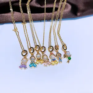 Vente en gros de colliers en or à la mode collier à chaîne en acier inoxydable 316L collier à pendentif petite princesse en laiton pour femmes