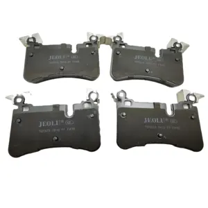 Factory Direct Sales Low Noise Ceramic Brake Pads For Toyota CAMRY D1293 OE 446533450/446533471/446506100