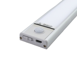 YIDUN Luce <span class=keywords><strong>LED</strong></span> Wireless a Batteria con Sensore di Movimento, in Alluminio, Montaggio a Parete per <span class=keywords><strong>Cucina</strong></span>, Colore Grigio - Product Image 2