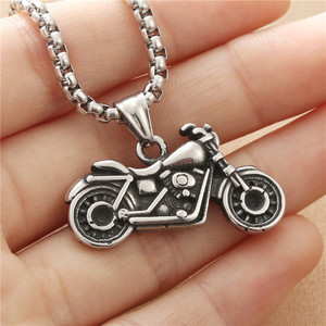 yunnique <b>Titanium</b> Steel Motorcycle Pendant Necklace Unisex Retro Style Fashion Jewelry Stainless Steel <b>Chain</b> 190125 - Product Image 3