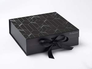 Hot Sale Custom Foldable Magnetic Closure Gift Boxes Magnet Flap Clothing Paper <b>Box</b> Ribbon Luxury Cardboard Matt Lamination - Product Image 4