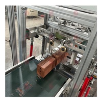 Machine de chanfreinage verticale synchrone à commande directe d'usine pour briques d'argile, équipement automatique de chanfreinage de briques pour corps vert
