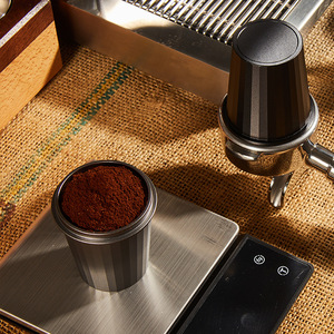 Dispensador de café en polvo, taza portafiltro de aluminio, accesorio para molinillo de café, color sólido, estilo sencillo - Product Image 2