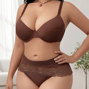 Lingerie Plus Size all'Ingrosso, Set Reggiseno e <span class=keywords><strong>Intimo</strong></span> da Donna Plus Size, Lingerie <span class=keywords><strong>Sexy</strong></span> Rossa e Nera per Donne Formose - Product Image 4