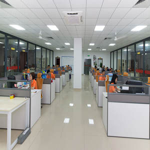 خدمة قولبة بالحقن لقوالب حجر الرصف الزخرفي للحدائق، مادة PMMA، معتمدة بشهادة ISO9001، ماركة RJC، قاعدة قالب LKM.HASCO - Product Image 4