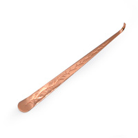 En gros, Outil d'entretien de bougie en métal à motif de branche en relief, avec embout pour mèche et coupe-mèche, finition multi-plaqué couleur