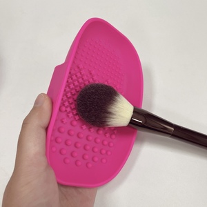 Силиконовые чистящие подушечки для кистей для макияжа, чистящая емкость, очиститель пятен, оптовый товар, инструменты для красоты и макияжа - Product Image 3