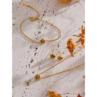 JINYOU 5504 Nouvelle Arrivée Ensemble de Bijoux Fleur en Acier Inoxydable Boucles d'Oreilles Bracelet Collier Plaqué Or 18K PVD pour Femme