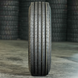 Neumáticos Radiales Nuevos para Camión 9.5R17.5 8.5R17.5 de Bajo Ruido y Alta Calidad, con Mejor Agarre en Mojado para Carretera - Product Image 2