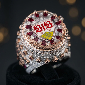 Bague Chevalière Hip Hop de Luxe Sur Mesure en Acier Inoxydable Plaqué Platine Unisexe, Bijou de Championnat Sportif avec Strass en Cristal Troisième Génération - Product Image 1