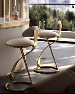 <span class=keywords><strong>Chaise</strong></span> <span class=keywords><strong>de</strong></span> <span class=keywords><strong>bar</strong></span> en métal d'art moderne italien Tabouret haut confortable en acier inoxydable <span class=keywords><strong>Dossier</strong></span> en cuir pour salle à manger Chambre populaire pour la famille - Product Image 2