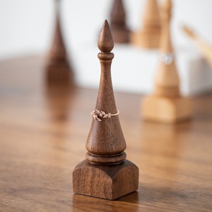 Ff2410 đồ trang sức hiển thị đứng Vòng hiển thị giá đồ trang sức tổ chức chủ Cone cổ điển bằng gỗ Vòng chủ - Product Image 6