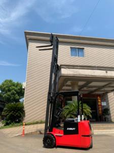 Carretilla elevadora eléctrica de tres ruedas HELI <span class=keywords><strong>FB15</strong></span> 1500kg Carretillas elevadoras con batería de litio 3M Carretilla elevadora eléctrica - Product Image 6