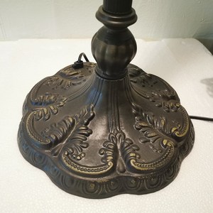 <span class=keywords><strong>Lampe</strong></span> sur pied en verre <span class=keywords><strong>Tiffany</strong></span> mosaïque coloré peint à la main, abat-jour en forme de <span class=keywords><strong>libellule</strong></span>, <span class=keywords><strong>lampe</strong></span> décorative rétro européenne - Product Image 6