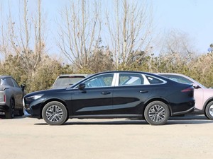 Offerta Speciale 2026 Galaxy Starshine 6 PHEV 60km Edizione Gratuita, Auto Familiare Spaziosa a 5 Posti con Ampio Bagagliaio, Ideale per il Mercato <span class=keywords><strong>Russo</strong></span> - Product Image 4