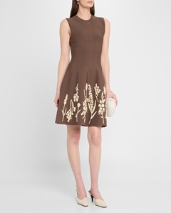 Robe d'été personnalisée pour femmes élégante pour les fêtes et les mariages Robe trapèze tissée à fleurs Col rond Sans manches Coupe ample Mini robe - Product Image 1