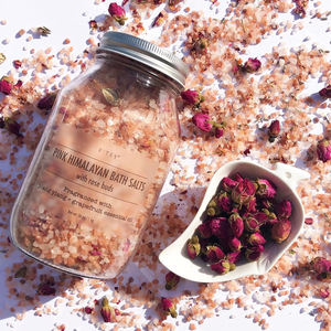 100% Aromathérapie naturelle et relaxation <span class=keywords><strong>Sel</strong></span> <span class=keywords><strong>de</strong></span> <span class=keywords><strong>bain</strong></span> rose <span class=keywords><strong>de</strong></span> l'Himalaya Pétales <span class=keywords><strong>de</strong></span> rose <span class=keywords><strong>Ylang</strong></span> <span class=keywords><strong>Ylang</strong></span> Huile essentielle <span class=keywords><strong>de</strong></span> pamplemousse Sels <span class=keywords><strong>de</strong></span> <span class=keywords><strong>bain</strong></span> - Product Image 2