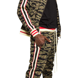 Diseño personalizado de camuflaje con estampado de cuello alto, adornos acanalados personalizados, chándales con cremallera de lana de algodón de alta calidad para hombres - Product Image 6