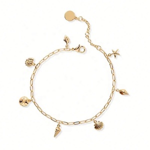 Bracelets personnalisés en argent sterling 925 plaqué or 18 carats avec breloques étoile de mer, coquillage, escargot de mer, conque et chercheur de trésors pour femme - Product Image 1