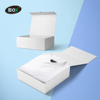 Boîte d'emballage rigide personnalisable, écologique et recyclable pour vêtements, chaussettes, fourrures – Idéale pour les petites entreprises, avec gaufrage pour T-shirts