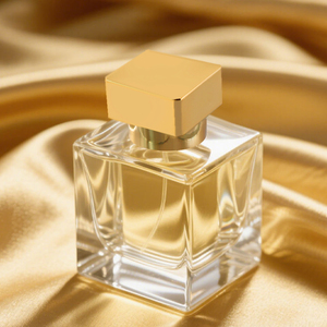 Flacone Personalizzato di Lusso in Vetro per Profumo, Bottiglie Spray Trasparenti per Profumo da 30ml 50ml 100ml, Flacone Quadrato Vuoto in Vetro per Profumo con Tappo Dorato - Product Image 4