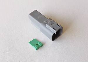 <span class=keywords><strong>DT04</strong></span>-<span class=keywords><strong>2P</strong></span>-<span class=keywords><strong>C015</strong></span>  2 ตำแหน่ง, ตัวเรือนสำหรับขั้วต่อแบบตัวผู้สำหรับยานยนต์, แบบเชื่อมต่อสายกับสาย, ระยะห่างระหว่างแกนกลาง 5.46 มม. (.215 นิ้ว), ปิดผนึกได้, สีเทา - Product Image 2