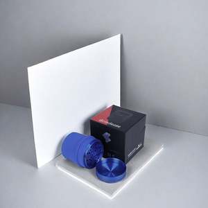 Nouveau produit 2025, vente en gros OEM/ODM, moulin à herbes en alliage de zinc métallique 68 mm, 3 pièces, moulin à lentilles, marque CANNA, portable, manuel - Product Image 1