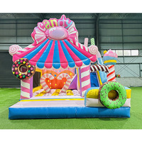 Articles de location pour fêtes : Château gonflable Hpfburg avec toboggan, thème bonbons et donuts, pour enfants, pas cher