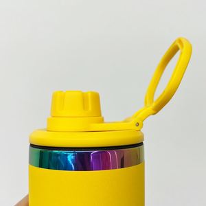 Nueva Botella de Agua de Acero Inoxidable con Aislamiento al Vacío de 20 oz, Recubrimiento Arcoíris, para Senderismo, Viajes y Actividades al Aire Libre, con Tapa Hermética - Product Image 3