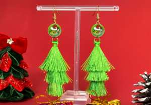 Elegantes Pendientes Colgantes Verdes para Mujer con Patrón de Trébol Arcoíris y Animales, Joyería para Fiestas, Viajes y Regalos - Product Image 2