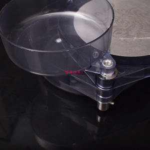 Plateau à appâts magnétique Baiyuan avec clip et boucle pour la pêche à la carpe en eau douce, accessoire de pêche en matériau ABS - Product Image 1