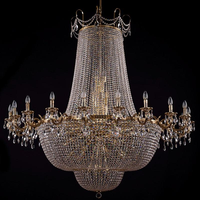 Magnifique lustre en cristal haut de gamme pour banquet, grand modèle Empire de style français classique, doré.