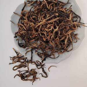 Thé de bourgeon d'or noir direct du Yunnan de Offre Spéciale avec des prix d'usine - Product Image 2