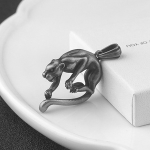 Collar con Colgante de Lobo para Hombre, Collar con Colgante de Jaguar, Joyería Fina con Animales para Mujer, para Boda o Regalo, Hecho a Mano en Turquía - Product Image 3