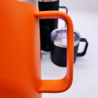 Gobelet isolé en acier inoxydable au design moderne avec couvercle et paille pour le voyage-Récipient pour boissons chaudes et froides