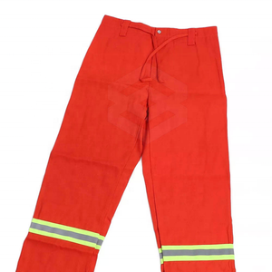 <span class=keywords><strong>Tenue</strong></span> ignifuge robuste et durable, équipement <span class=keywords><strong>de</strong></span> protection professionnel pour les pompiers - Product Image 2
