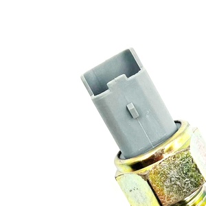 Interrupteur de feu de recul pour Peugeot Citroen 225743 225752 225759 9633875580 9659869680 9662906680 - Product Image 4