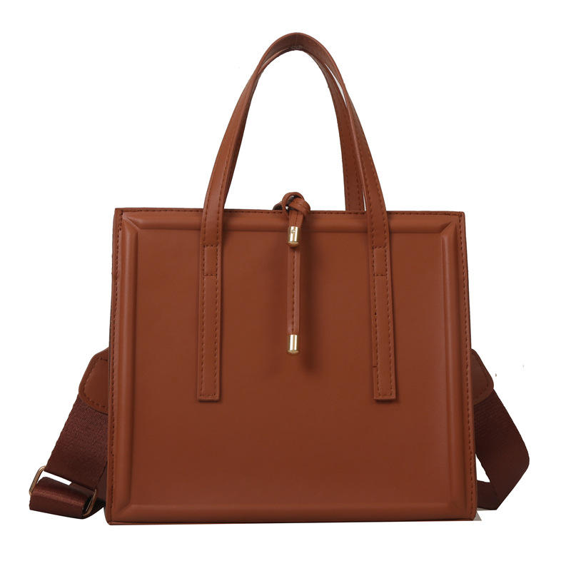 สีน้ำตาล