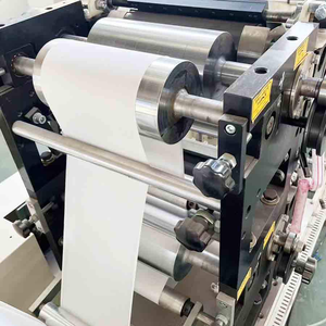 เครื่องจักรผลิตกระดาษทิชชูแบบอัตโนมัติเต็มรูปแบบ พิมพ์สีหนึ่ง สอง สามสี พร้อมปั๊มนูนลาย - Product Image 2