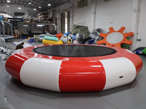 Trampolín Acuático Inflable Gigante, Combinación <span class=keywords><strong>de</strong></span> Brincolín y Tobogán <span class=keywords><strong>para</strong></span> Jardín, Parque Acuático Inflable <span class=keywords><strong>de</strong></span> PVC <span class=keywords><strong>para</strong></span> Niños, Adultos y Fiestas - Product Image 2