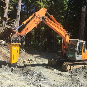 Martillo Hidráulico Silencioso SB50 con Cincel de 100 mm, Recipiente a Presión, 1 Año de Garantía, Alta Calidad, 11-16 Toneladas - Product Image 1