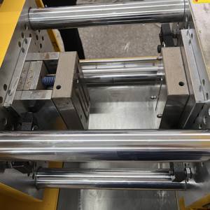 Máquina de Moldeo por Inyección Híbrida Ollital para Laboratorio o Producción de Pequeños Lotes con Procesamiento de Plástico PP ABS - Product Image 5