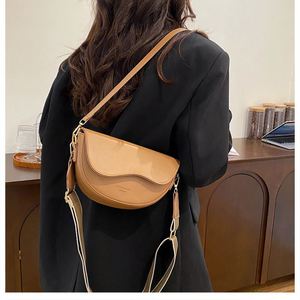 Sacs à main de mode d'usine I-0575, bandoulière simple, logo personnalisé, sacs de luxe avec message, 4 couleurs, sacs à bandoulière, fermeture éclair, PU - Product Image 6